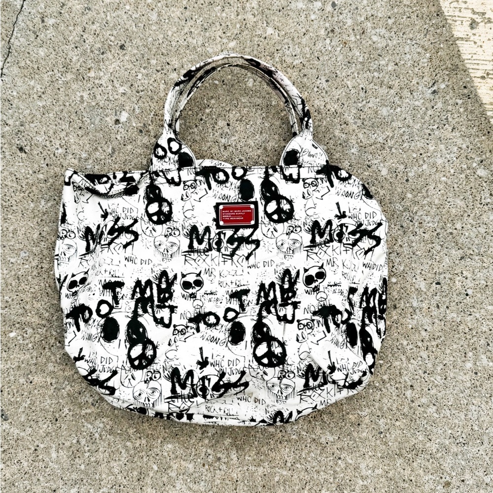 Marc By Marc Jacobs Black and White Graphic Tote